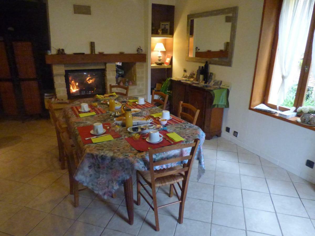 La Bicoque En Puisaye Hotel Saint-Amand-en-Puisaye ภายนอก รูปภาพ